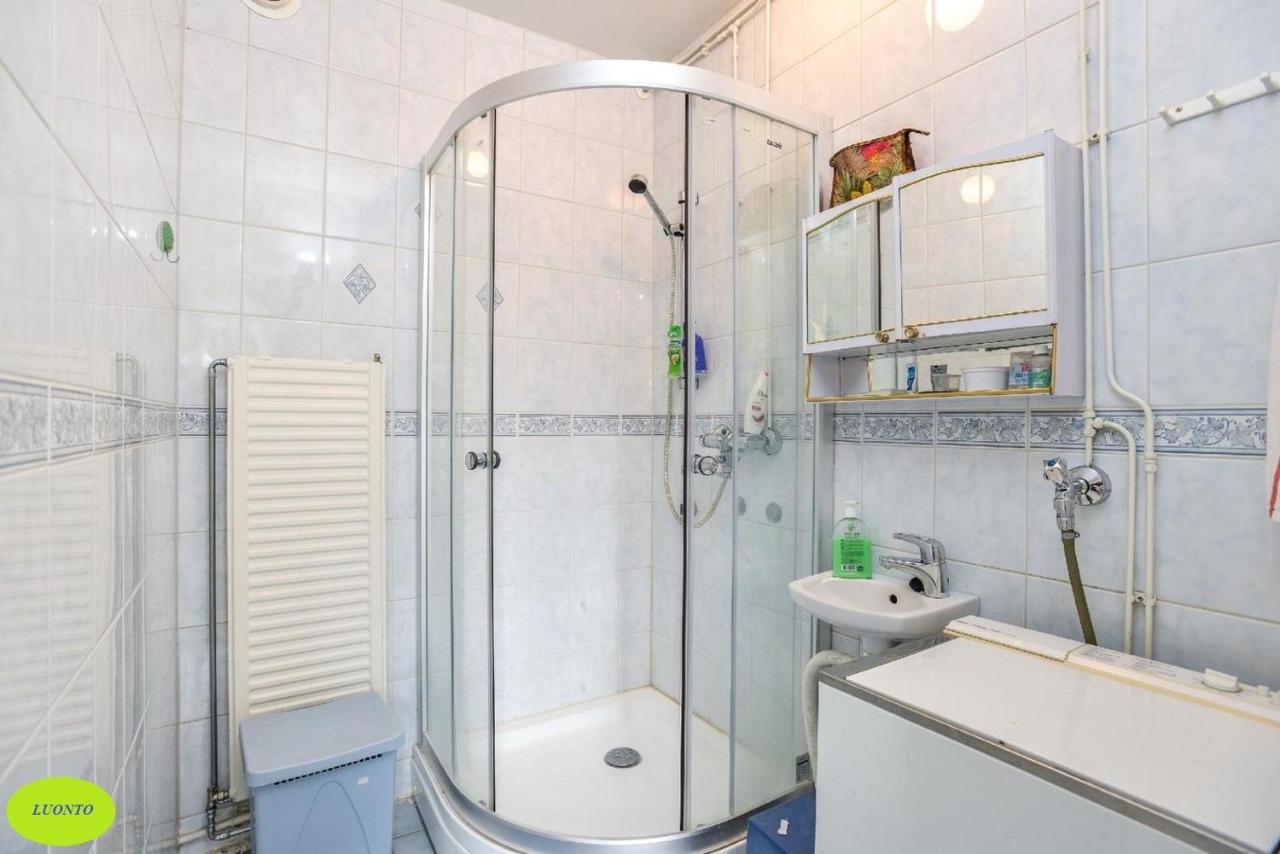 Next To City Center, Beside Bus And Train Station, Safe And Cozy Place Oulu Eksteriør billede